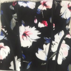 Bustier size 2. White House Black Market